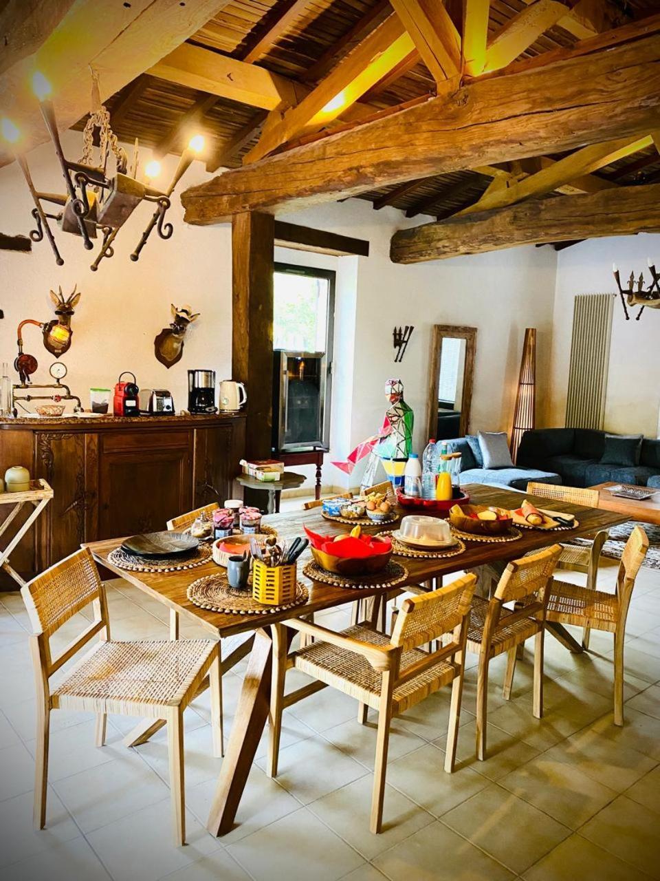 Bed and Breakfast Le Moulin Du Guy, Proche Du Puy Dufou Chanverrie Zewnętrze zdjęcie