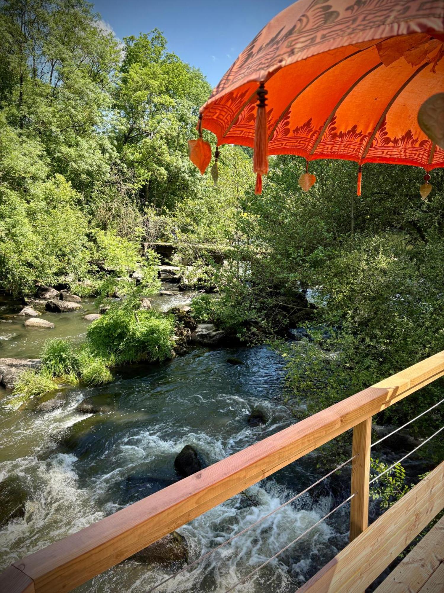 Bed and Breakfast Le Moulin Du Guy, Proche Du Puy Dufou Chanverrie Zewnętrze zdjęcie